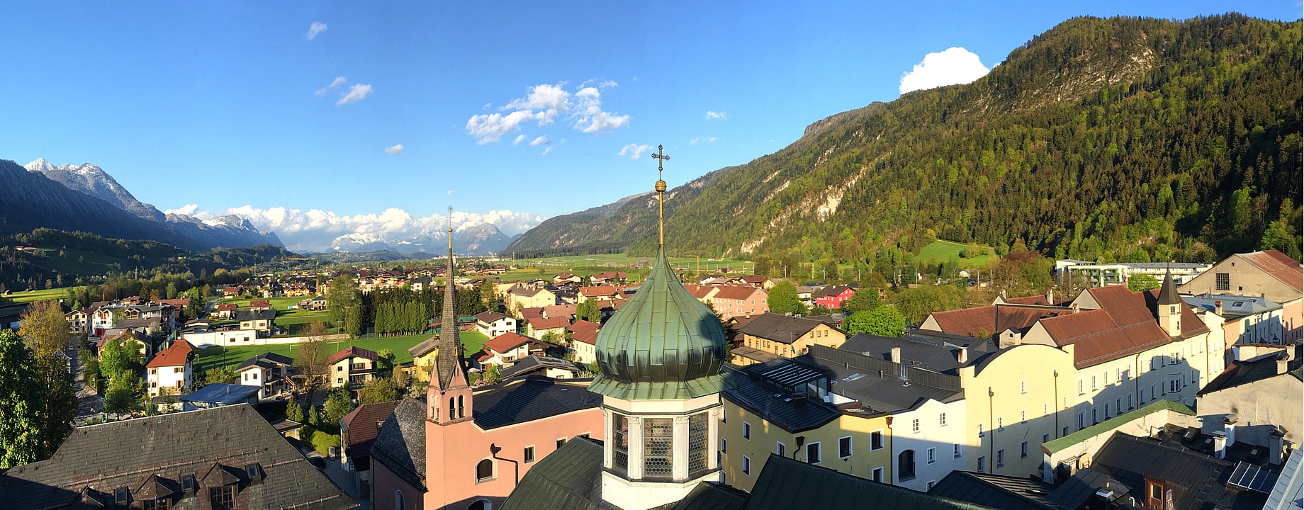 Aussicht vom Turm ins Inntal, Blickrichtung Osten